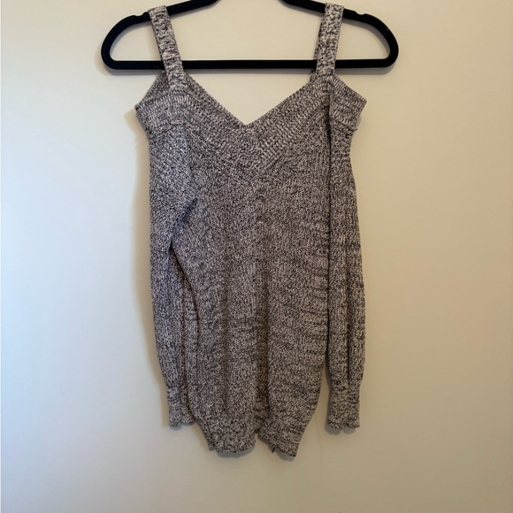 Dex Heathered Knit Sweater 4/$30